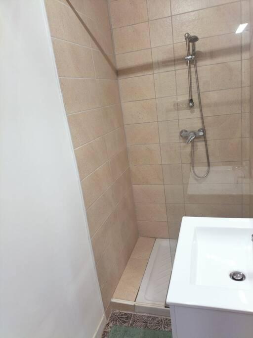 Studio Neuf A La Campagne Apartment Bressols Bagian luar foto